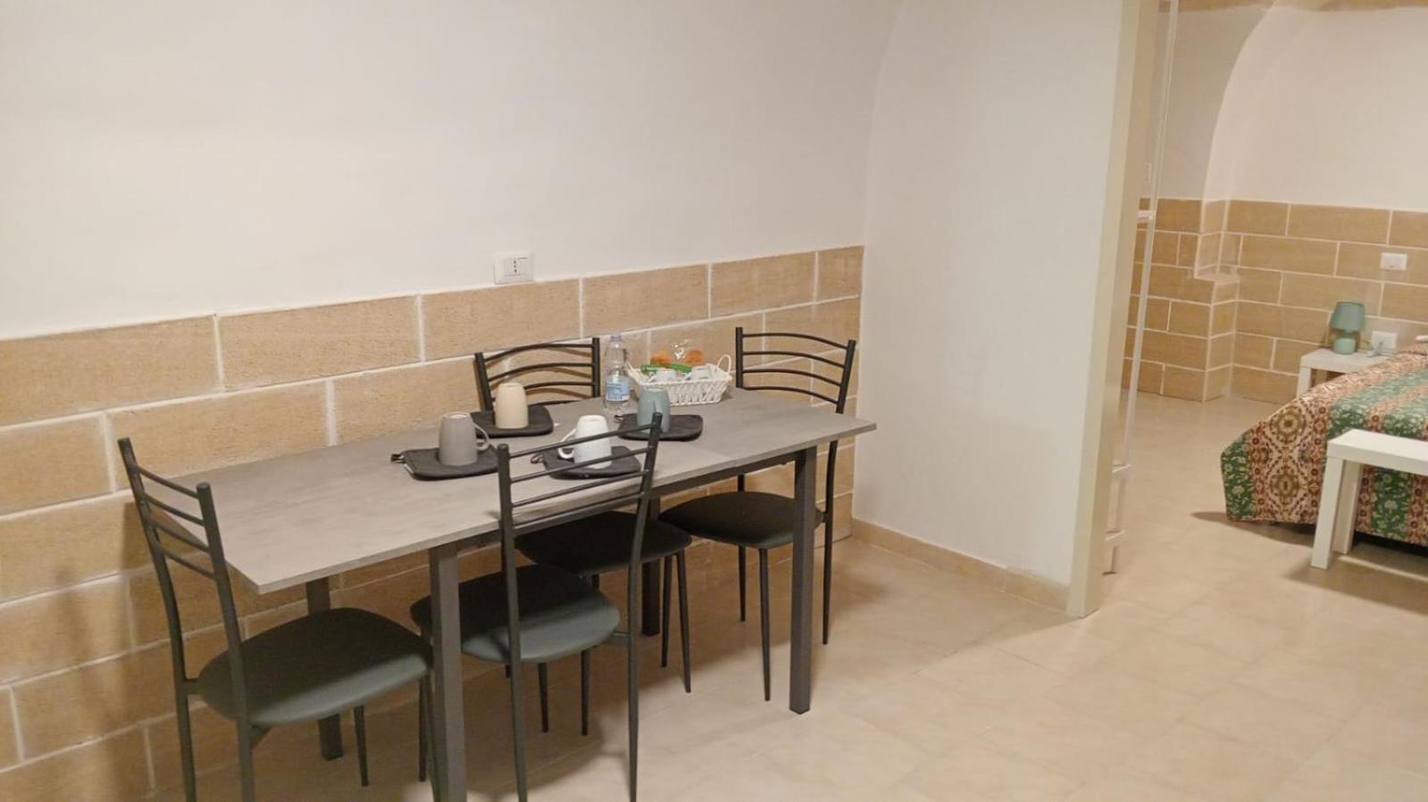 Di Fronzo Guest House A Triggiano Exterior foto